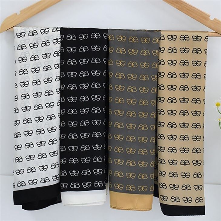 Custom Luxury Lady 100% Silk Scarf